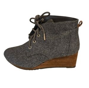 Dr. Scholl's energized foam wedge